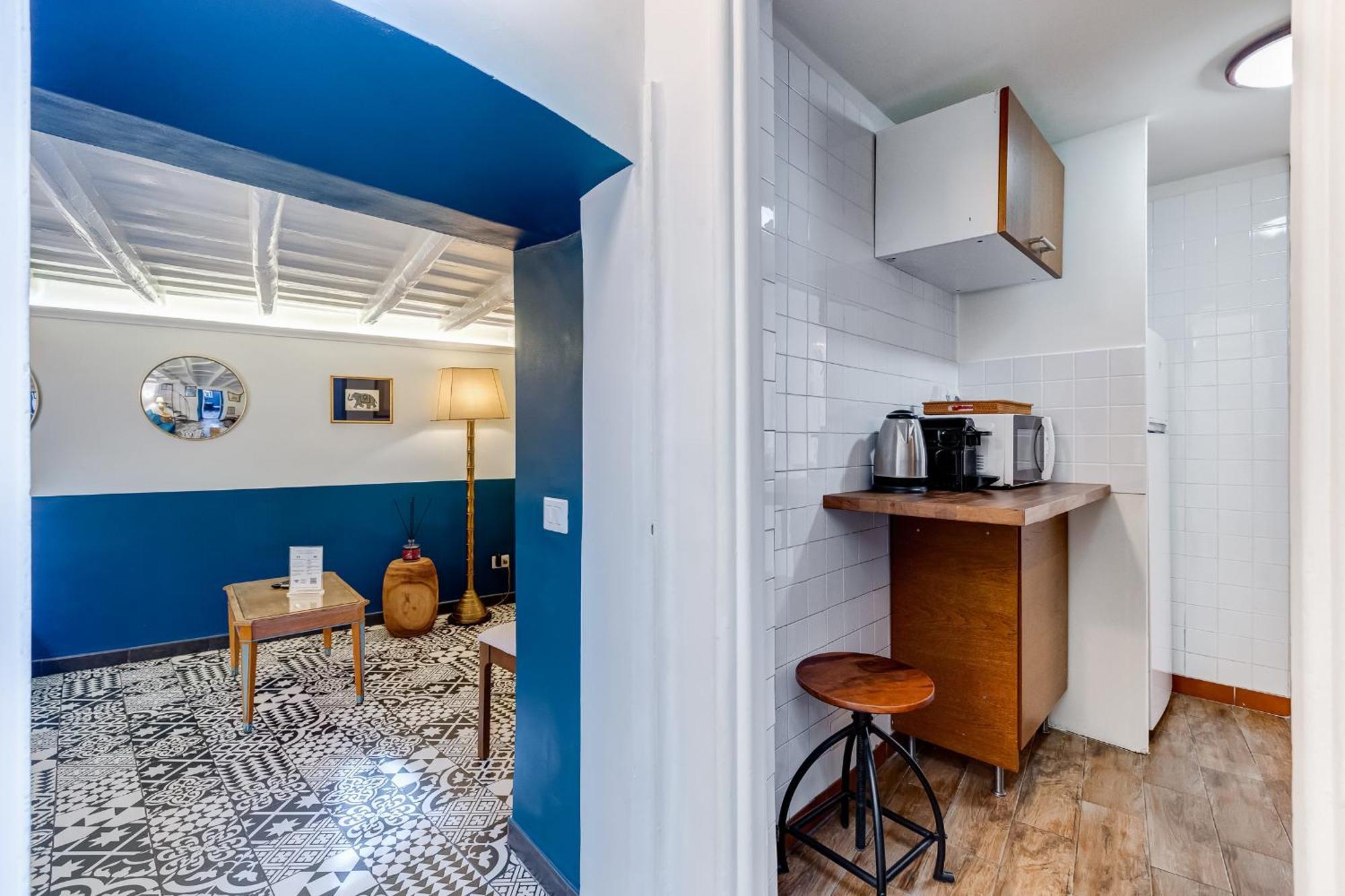 Vivilo Collection - Macelli Spanish Steps Apartment *